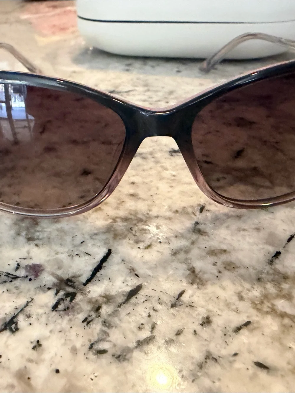 Liz Claiborne Brown Gradient Cat-Eye Sunglasses with Case